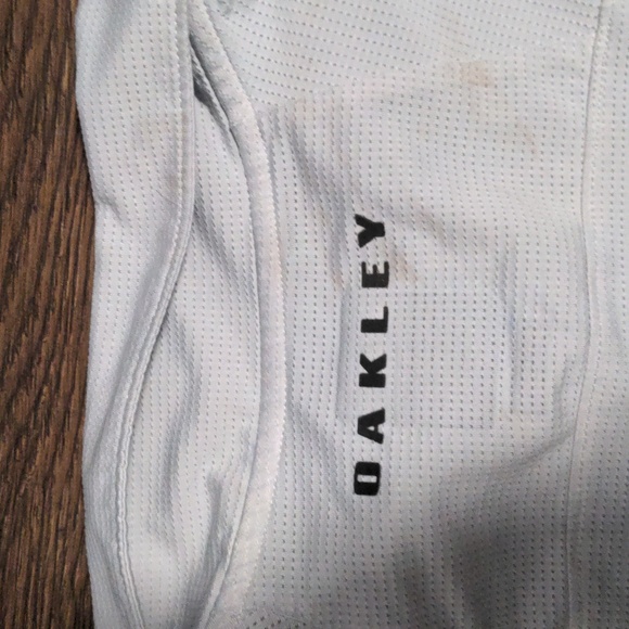 Oakley Mens Size 2XL Light Gray Hydrolix Breathable Polo Shirt - Picture 5 of 5